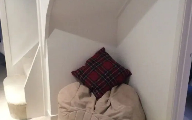 The Old Bookbinders Retreat