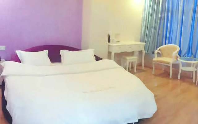 Weike Express Hotel