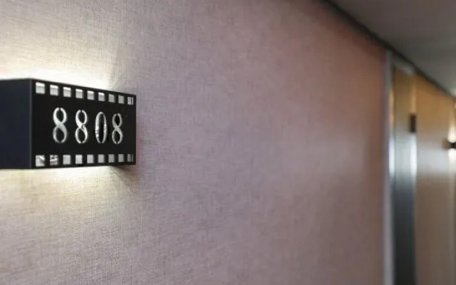 Jupian Movie Hotel (Pingyang Aojiang Xinhenan Road)