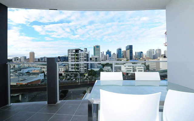 Morgan Suites