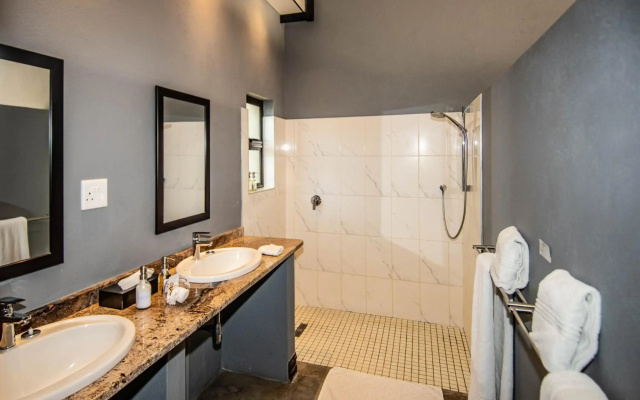 Nkorho Bush Lodge