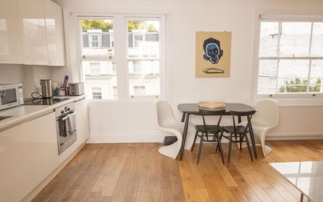 The Hyde Park Wonder - Beckoning 2bdr Flat