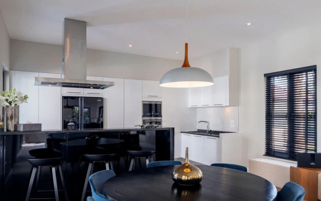 Luxury 5 Bedroom Pool Villa B11B