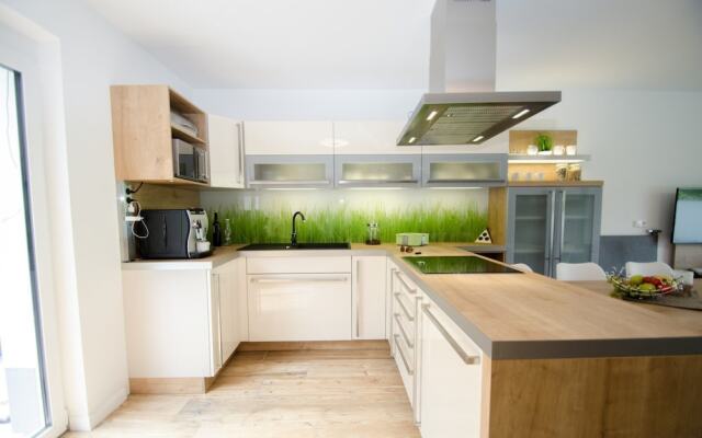 Finest Penthouse Waterside Zell am See