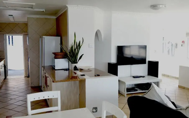 Laperla Lodge