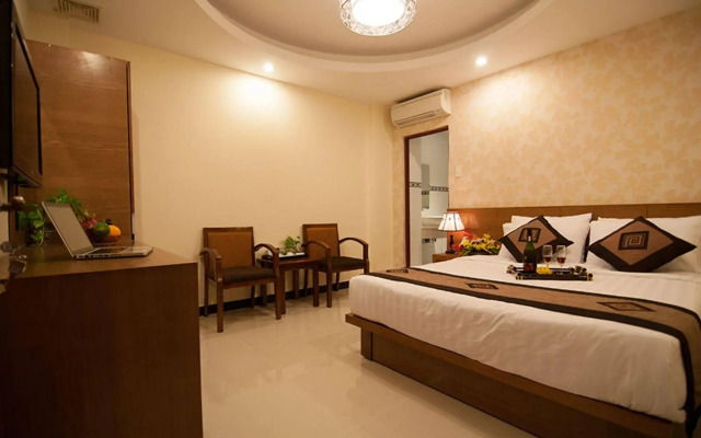 Attica Hotel