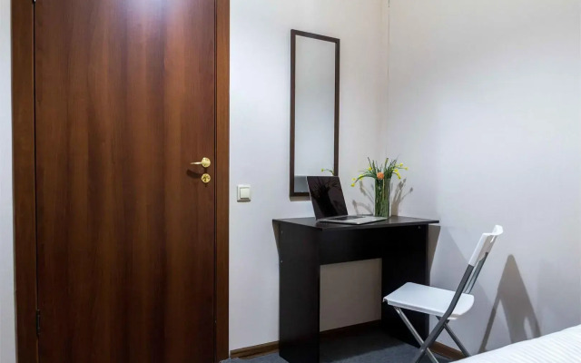 Makarov Hostel
