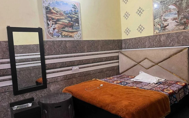 Hotel Aryavart