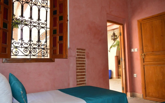 Riad Bonheur