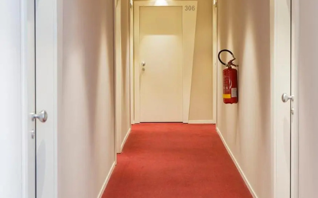 Hotel Pacific