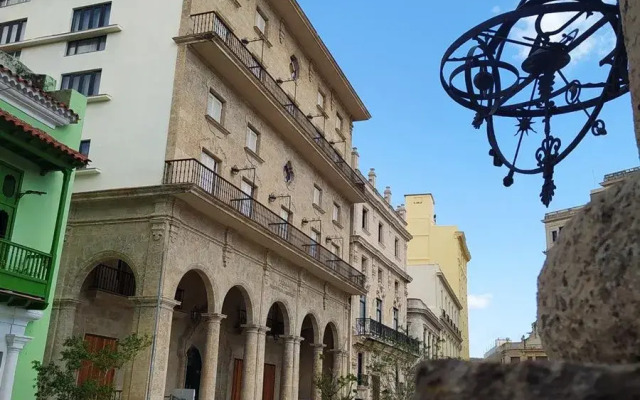 Palacio De Los Corredores