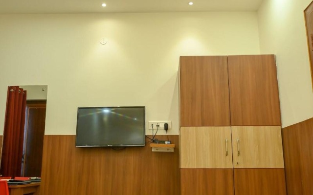 Magnolia Inn near GNRC & Secretariat, GS Rd – Guest Rooms – Guwahati