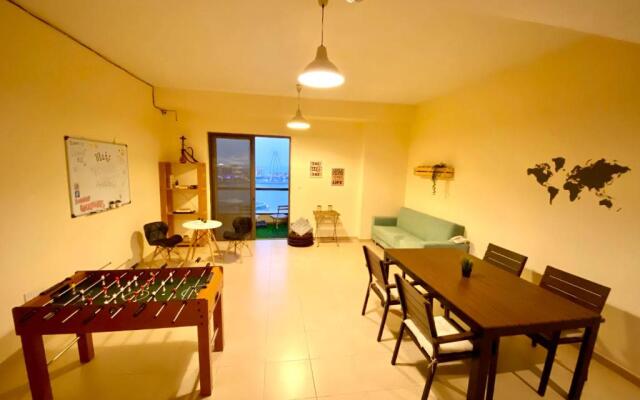 Bombay Backpackers DXB - Adults Only