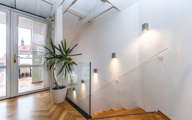 Charles Apartments in Old Town Prague