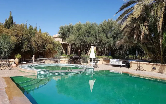 Palais Villa Talaa Resort