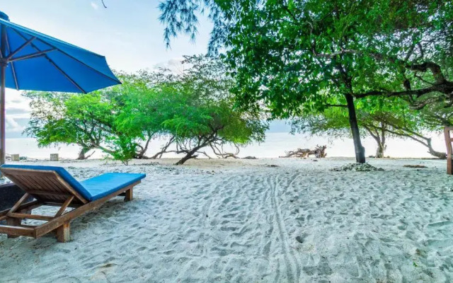 Alam Gili Trawangan by Mahaputra