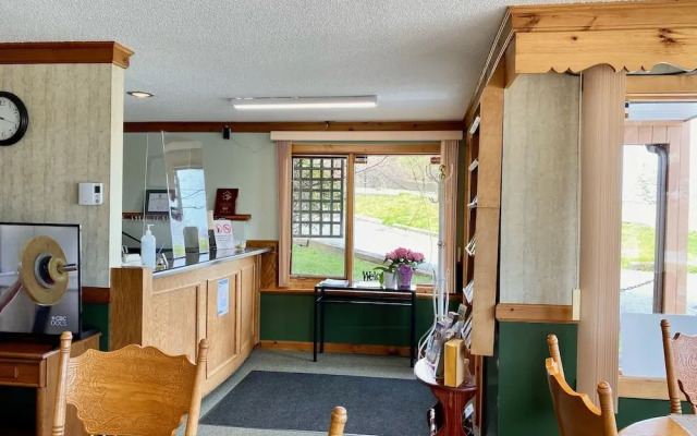 New Age Motel Inn