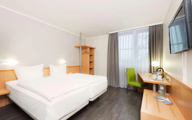 B&B HOTEL Krefeld-Süd