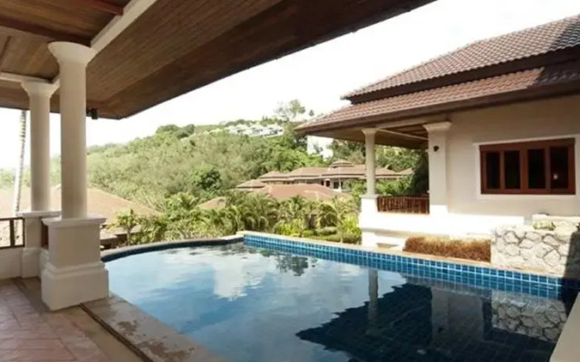 Lakewood Hills Villa 11