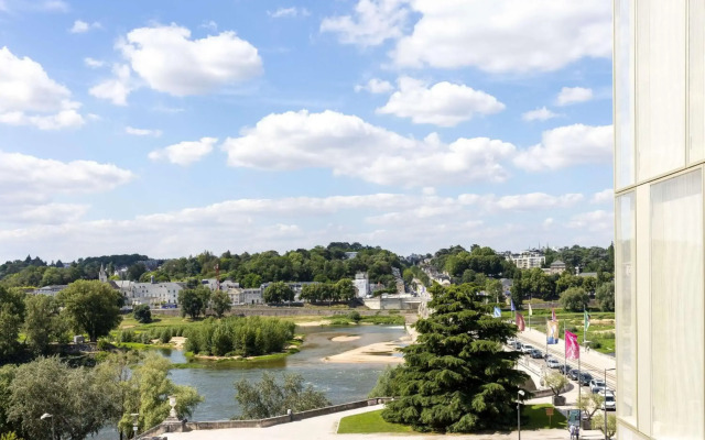Hampton By Hilton Tours Centre