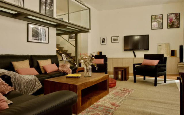 M (Nav9) Luxury Apartment-Madrid Downtown