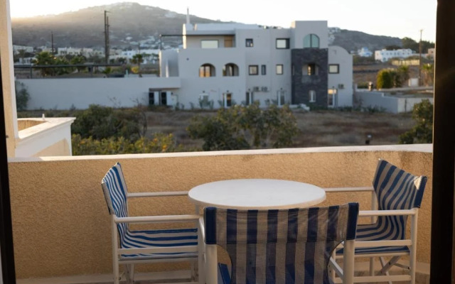 Ira Apartments