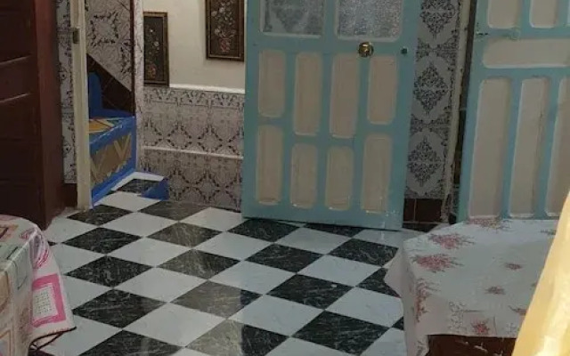 aline hostel