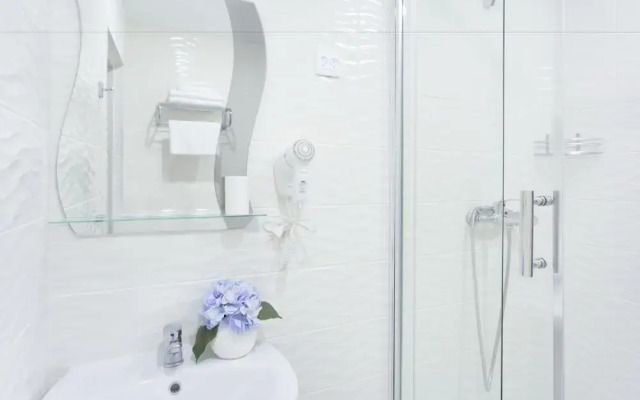 Blue Sky on Nevsky Hotel