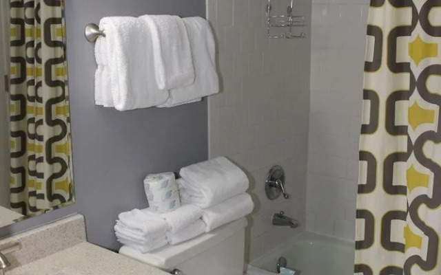 Gulf Shore Condo #708