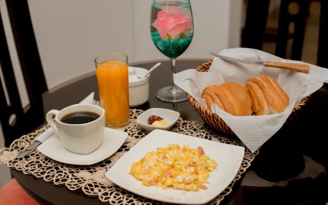 Hotel Casa Real