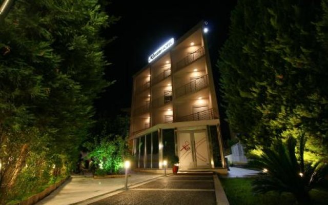 XDream Hotel