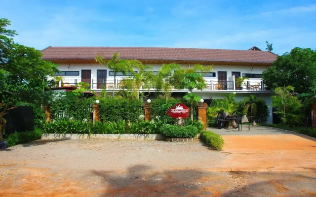 SR Sofia Villa Hotel