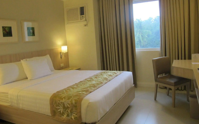 Zerenity Hotel & Suites