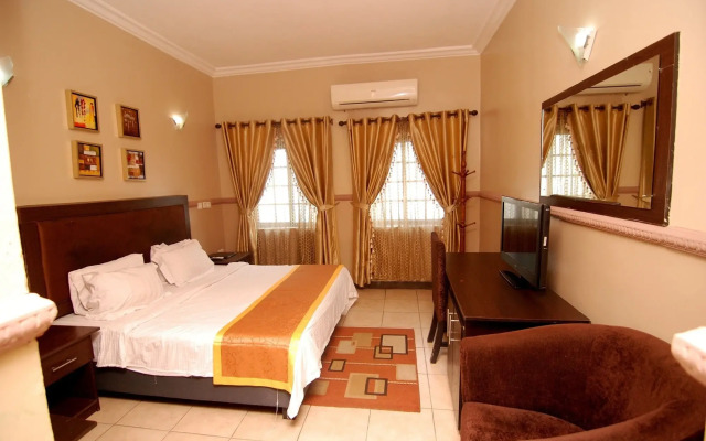 Trafford Hotel
