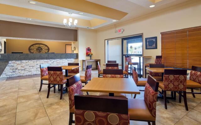 Best Western Plus Albert Lea I-90/I-35 Hotel