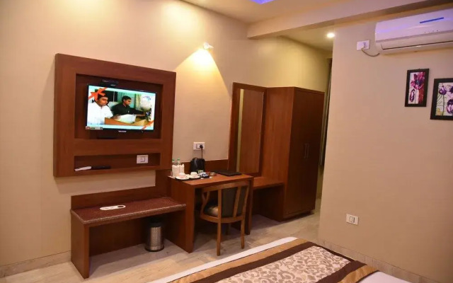 HOTEL MAMTA INTERNATIONAL , BIHARSHARIF - Nalanda- Bihar