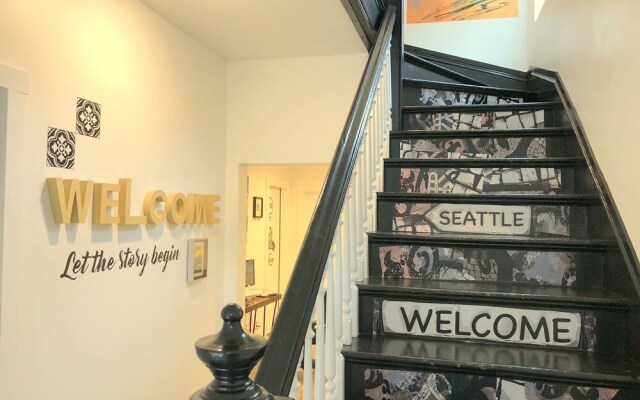 The ART INN Seattle