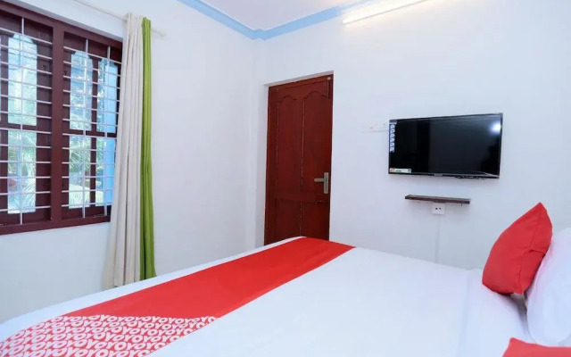OYO 22008 Jrj Suites