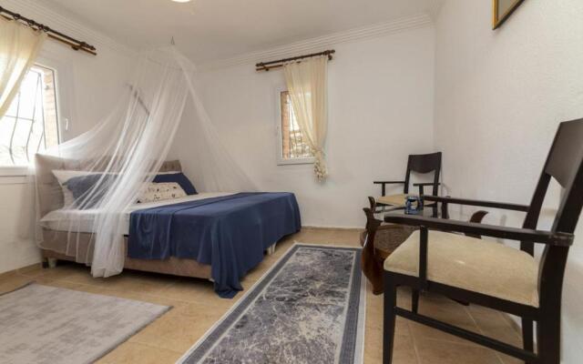Splendid Villa Surrounded by Nature Near Milas-bodrum Airport