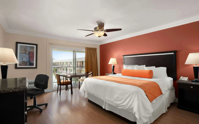 Travelodge by Wyndham Santa Maria