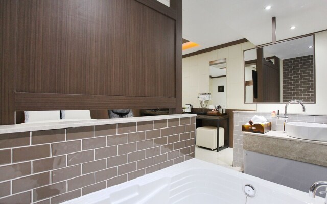Hotel Page
