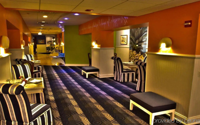 Claridge House Chicago, Tapestry Collection by Hilton