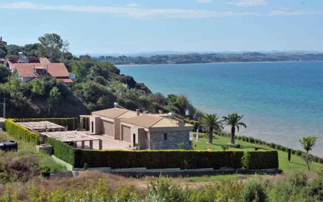 Anelia Villa Seaview 2 by Travelpro Services