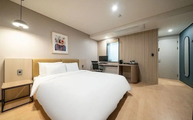 HOUND HOTEL Pyeongtaek Songtan