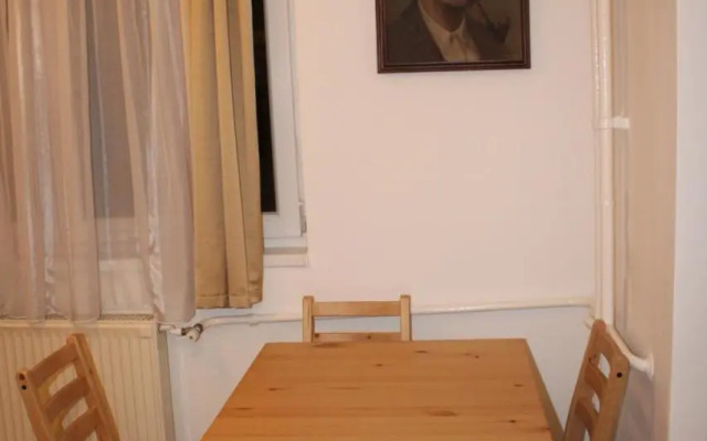 3 hippos apartman