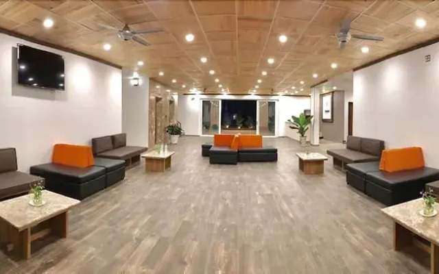 Oceanward Hotels & Resorts