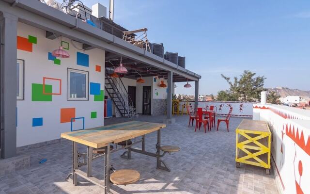House of Backpackers
