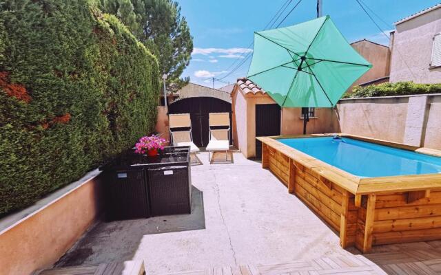 STUDIO PRIVATIF CLIMATISÉ , TERRASSE ET PiSCINE