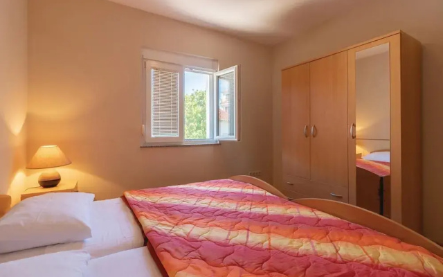 Awesome Home in Zadar With Wifi and 2 Bedrooms