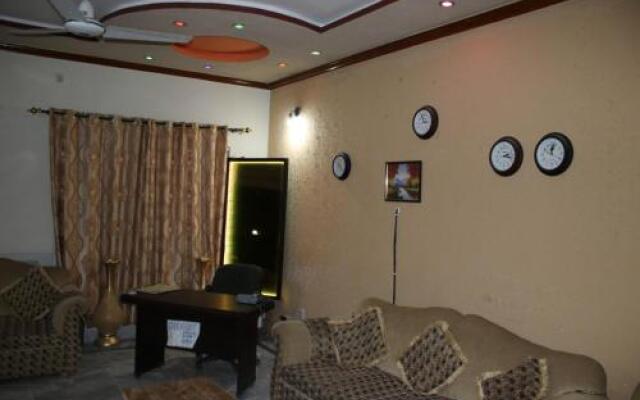 Zaib'S Guest House E/11/3 Islamabad